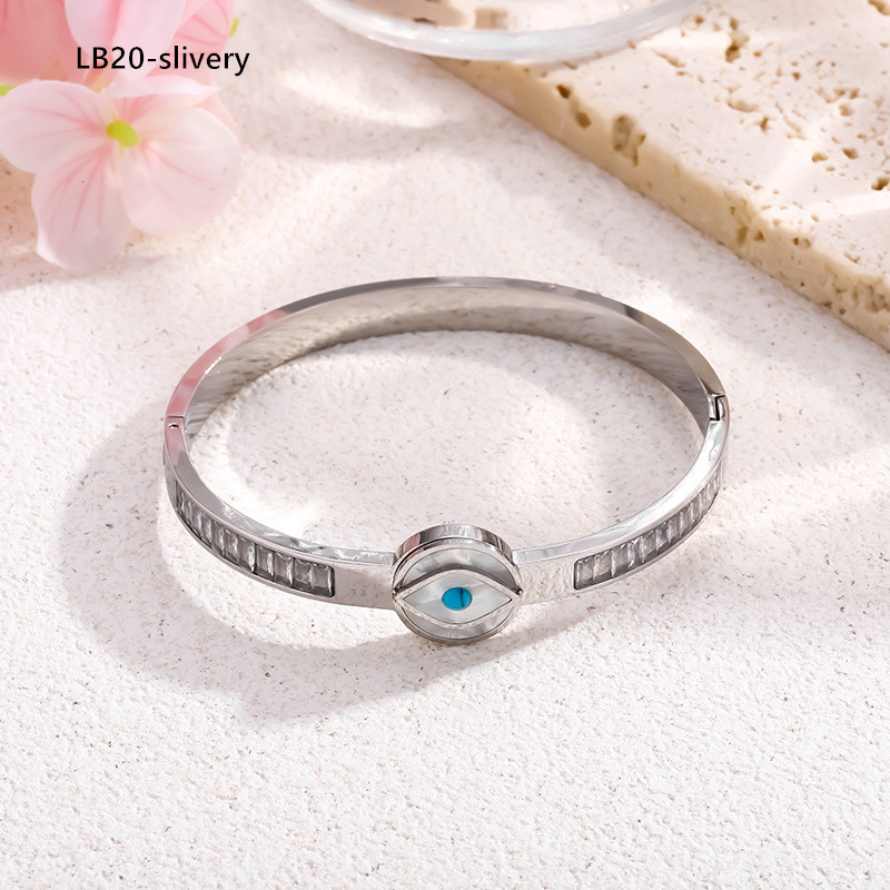 LB20Bangle