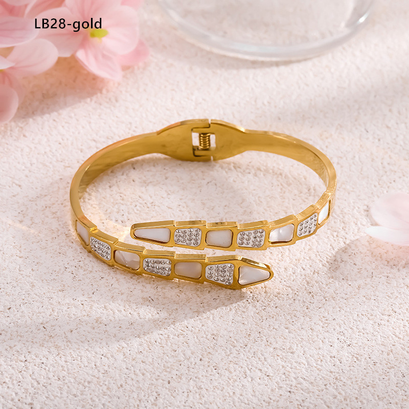 LB28 Bangle