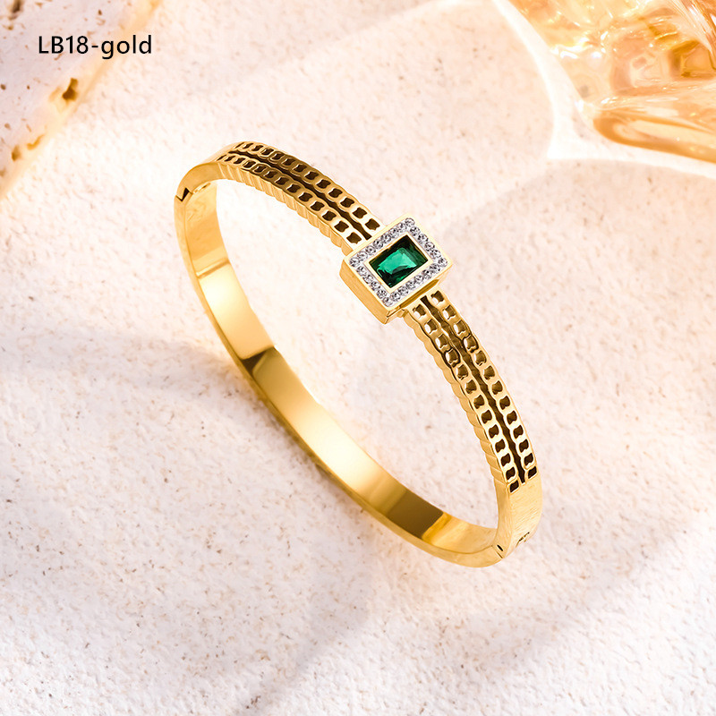 LB18 Bangle