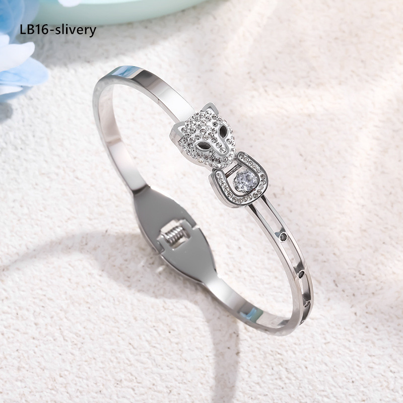 LB16 Bangle