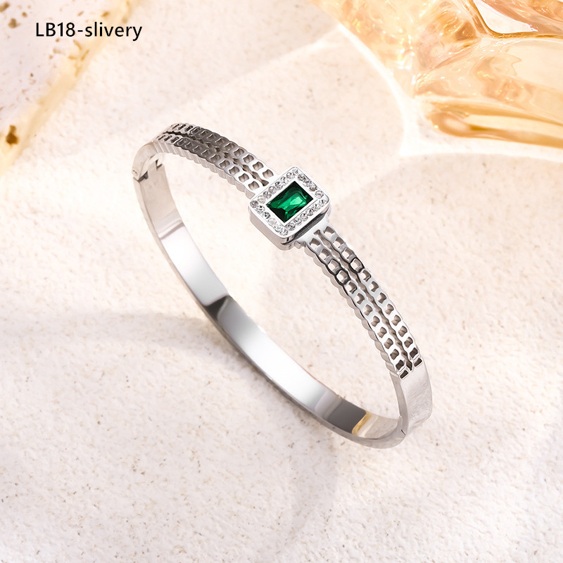 LB18 Bangle