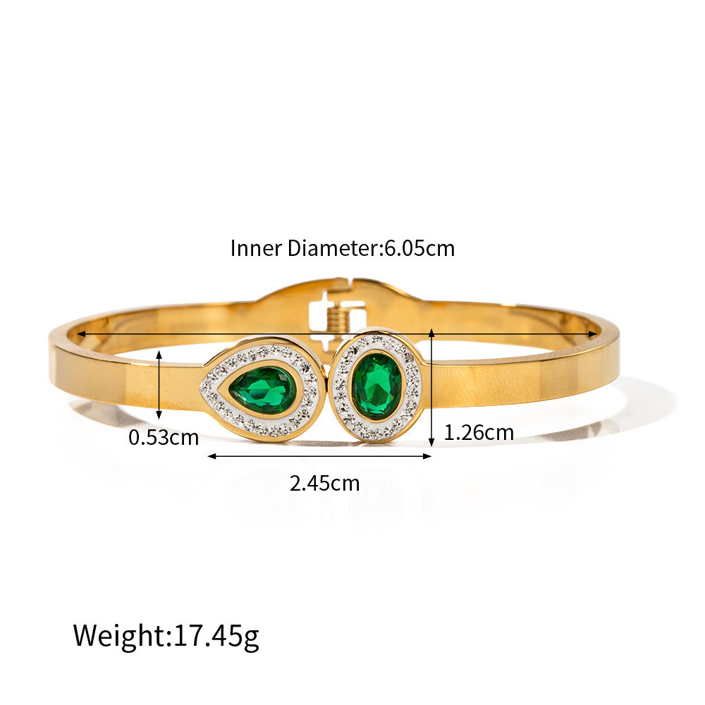 LB17 Bangle