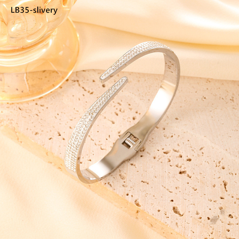 LB35 Bangle