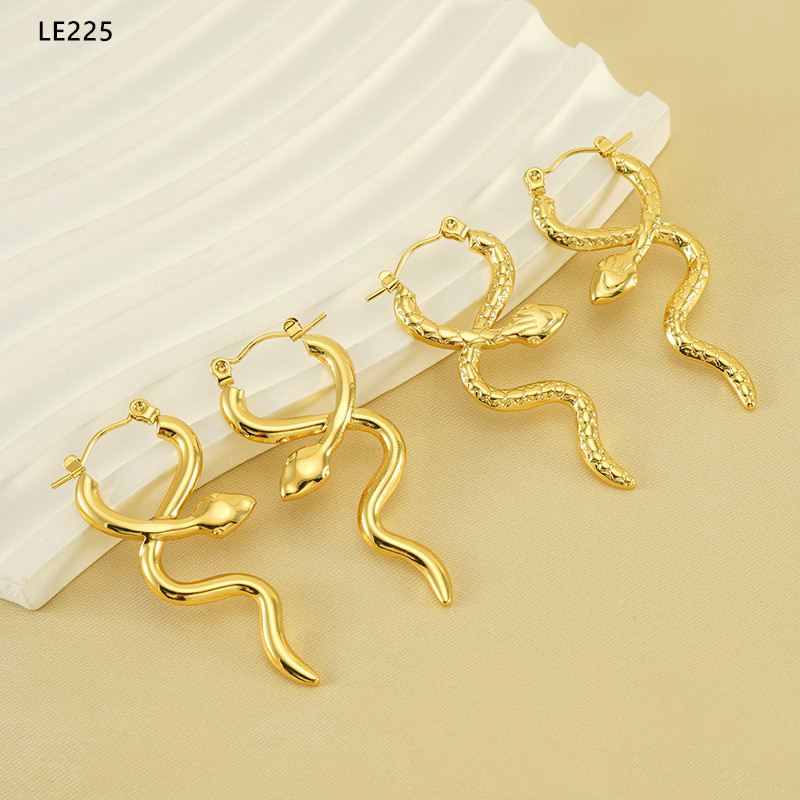 LE225 Earring