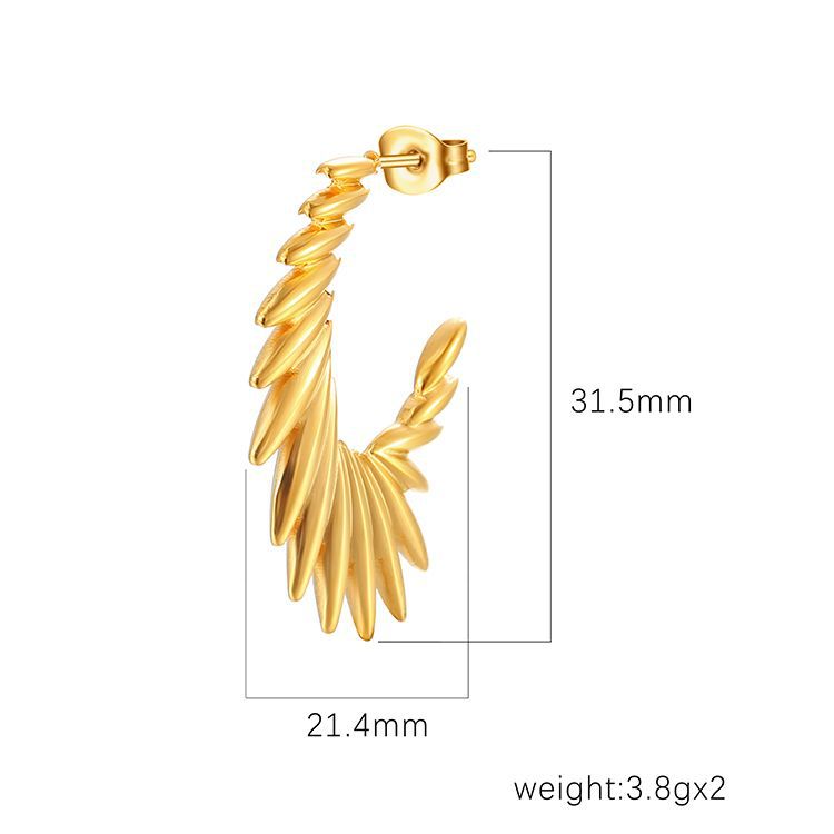 LE38 Earring