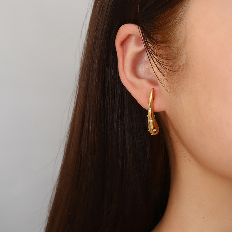 LE50 Earring