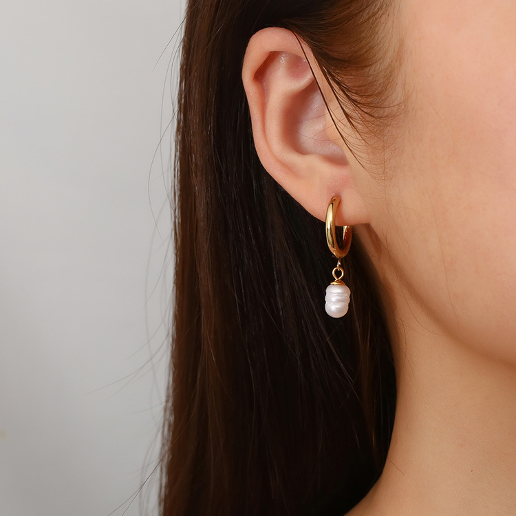 LE54 Earring