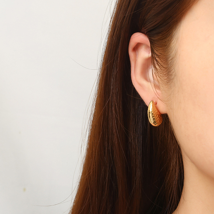 LE56 Earring