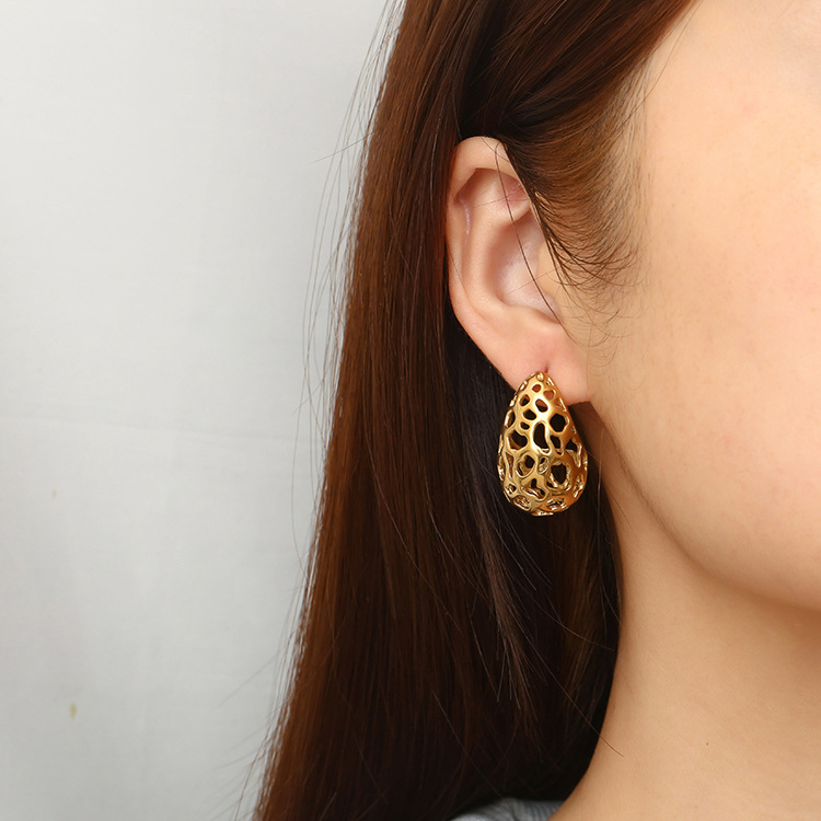 LE74 Earring