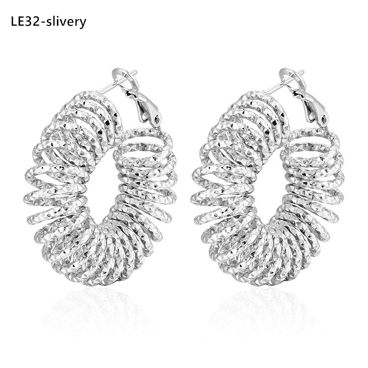 LE32 Earring