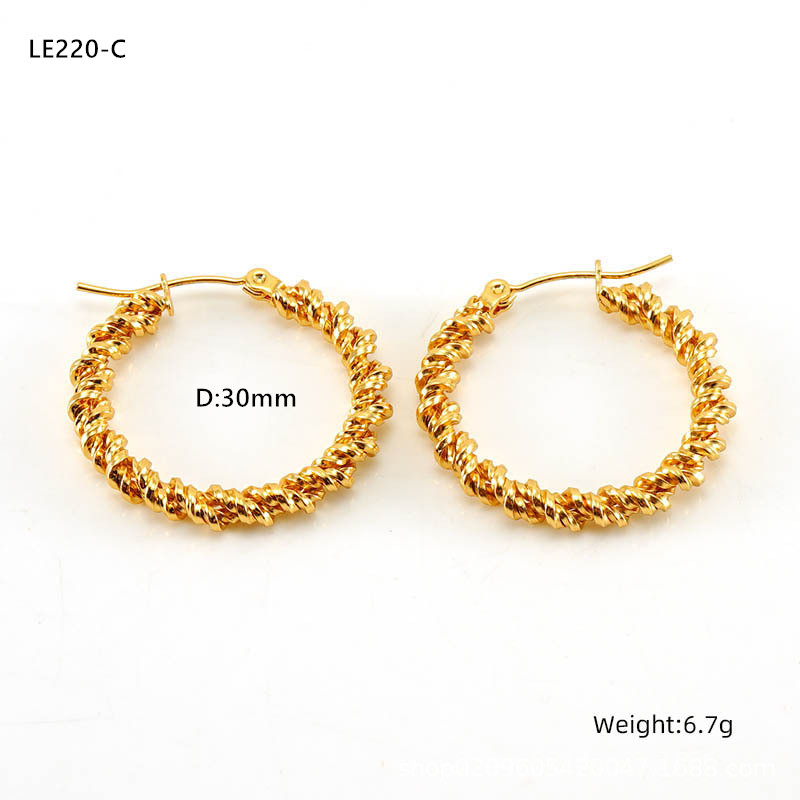 LE220 Earring