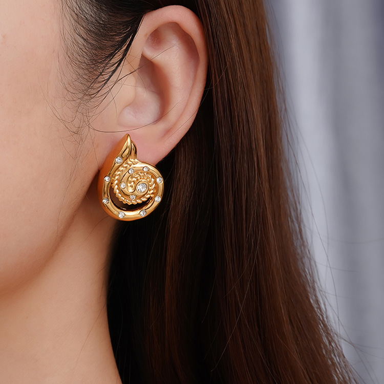 LE97 Earring
