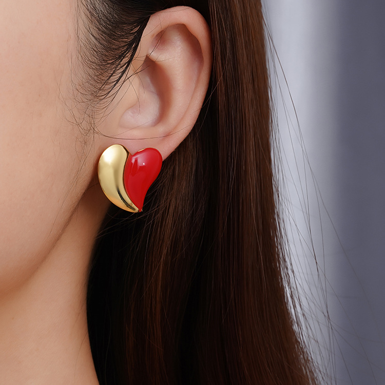 LE98 Earring