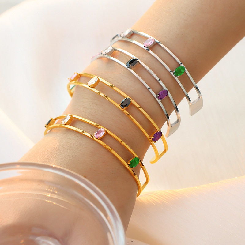 LB300 Bracelet