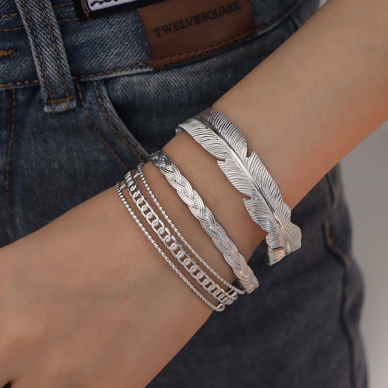 LB301 Bracelet