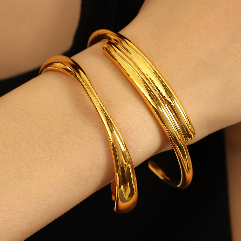 LB319 Bracelet