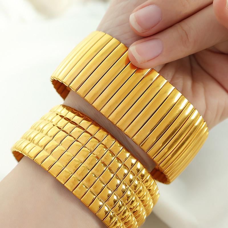 LB302 Bracelet