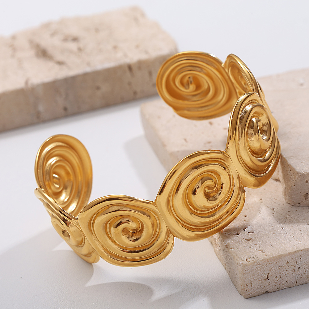 LB325 Bracelet