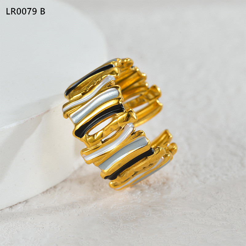 LR0079 Ring