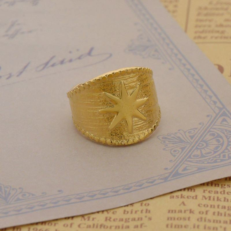 LR0047 Ring