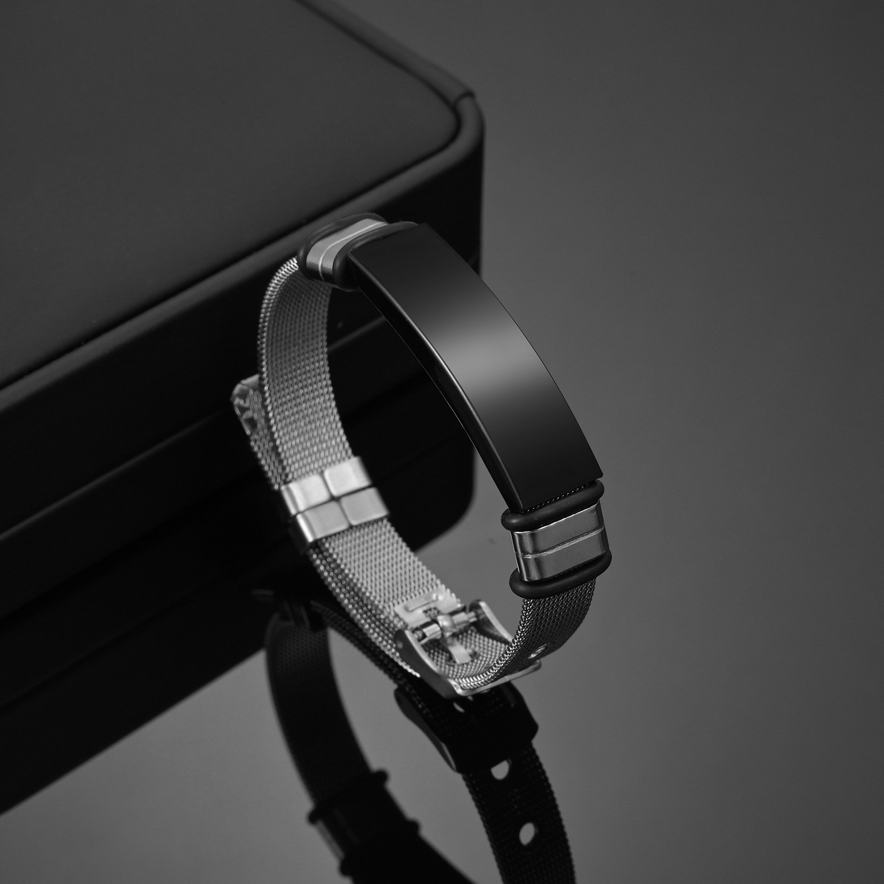 LB0012 Bracelet